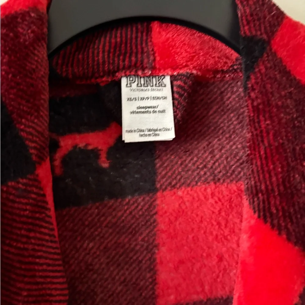 Victoria secret Robe - Picture 2 of 2